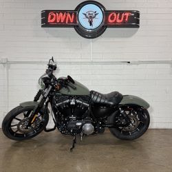 2021 Harley-Davidson Sportster Iron XL883