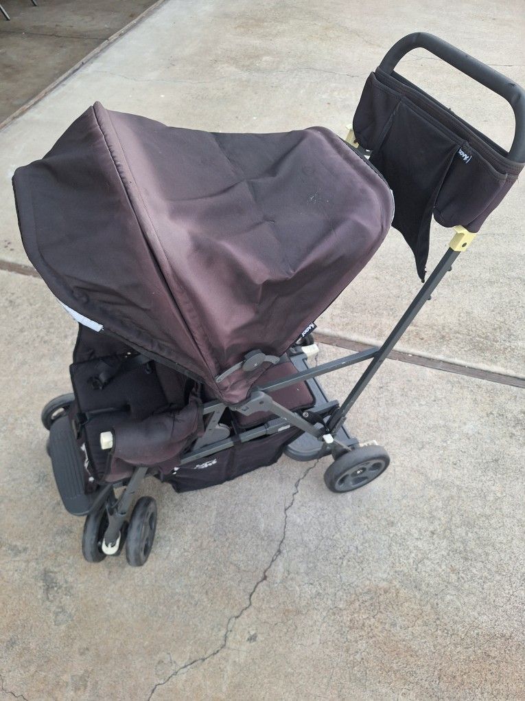 Joovy Ultralight Caboose Stroller