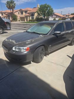 2005 Volvo V70