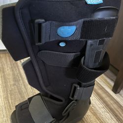 Walking Boot - Med/Large - Brand New
