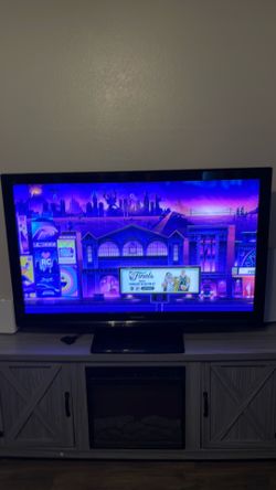 50’ Panasonic Tv