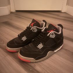 Jordan Retro 4 - Bred 2019