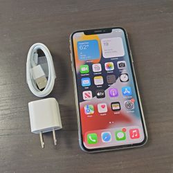 iPhone X - UNLOCKED - Like New  