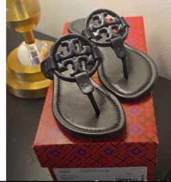 Tory burch