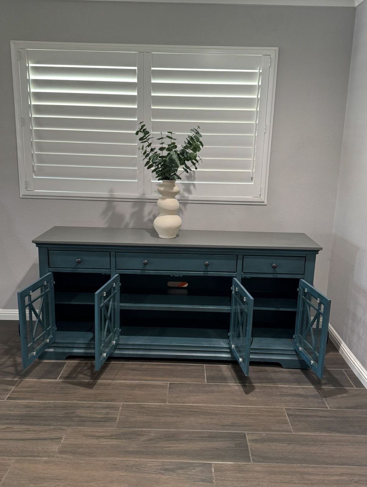 Sideboard/Buffet Cabinet