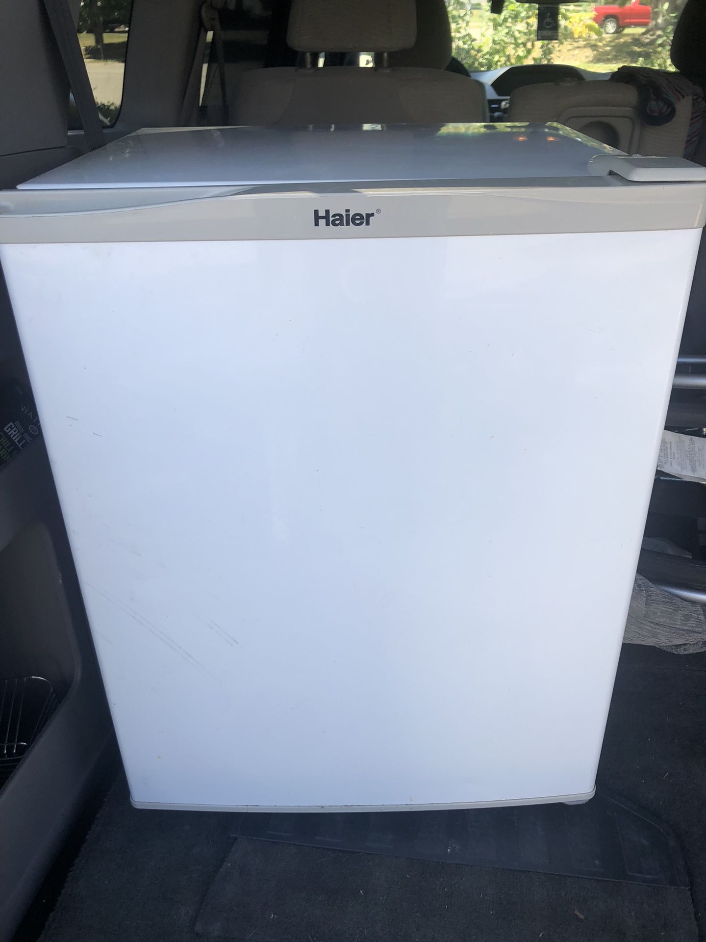 Wonderful Working Small Refrigerator For Dorm