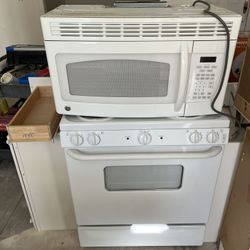 Fridge And Stove
