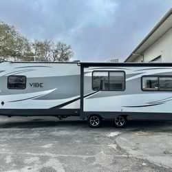 2017 Forest River Vibe Extreme Lite 277RLS