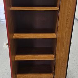 Free: Adjustable Table 