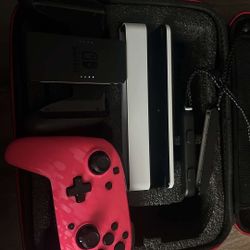Nintendo Switch oled With Accessories 