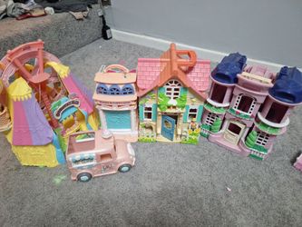 Vintage  Fisher price dollhouses and accessories