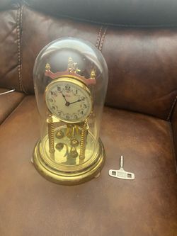 KUNDO anniversary Clock in great work with key