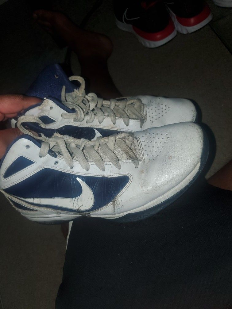 Previously Worn Workout Shoes...They Are In Decent CONDITION