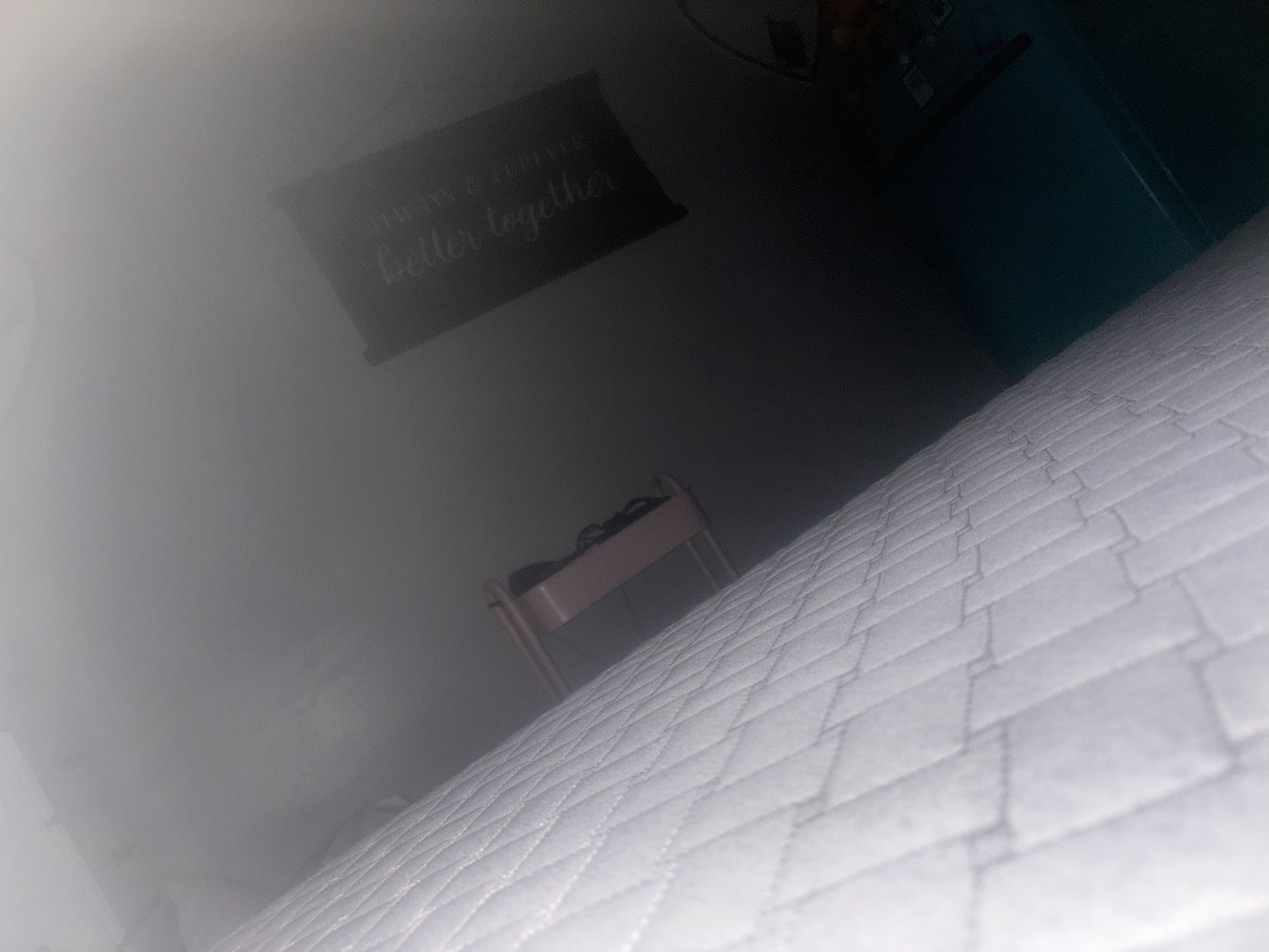 Sealy Mattress King Brand New Barely Even Used