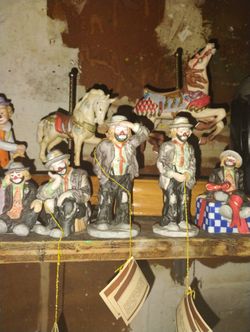 Collectible Emmett Kelly "Sad Clown" Figurine Statues 