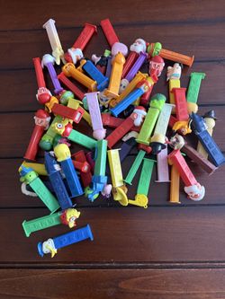 Lot of PEZ Dispensers.