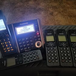 Cordless Phone Five Handsets Plus Speaker Base