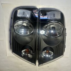 Ford F150 Headlight Year 2004-2008