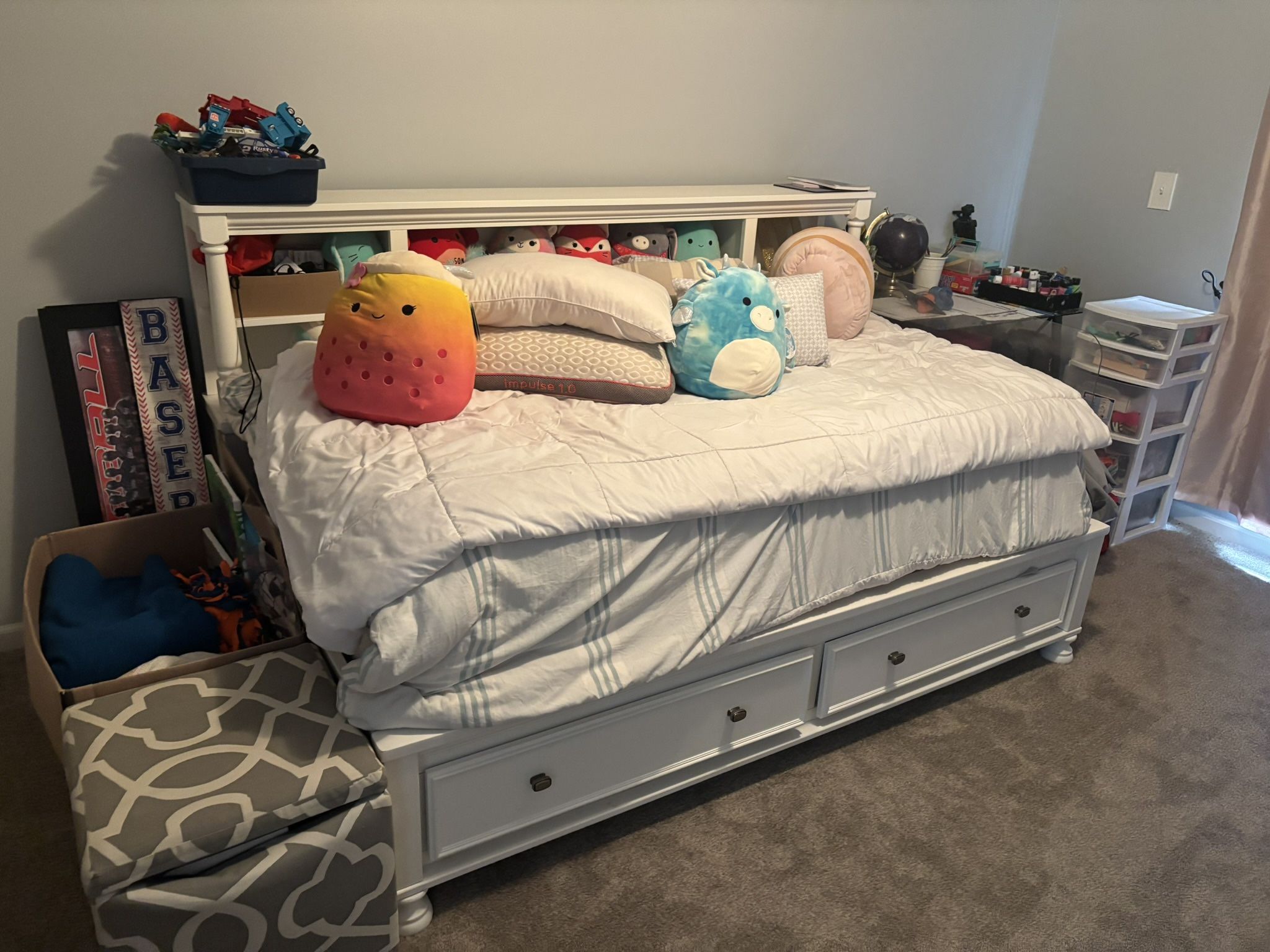 Original Price $1100 Selling For $400 - Brand New Condition Twin Trundle Bed