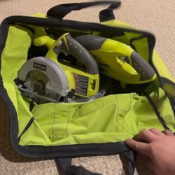 Ryobi One+ 18V 5 Tools Set Charger and 1.5ah Battery