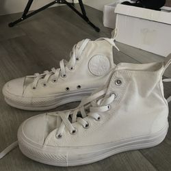 White High top Converse 