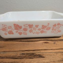 Vintage PYREX Gooseberry Refrigerator Dish #503 