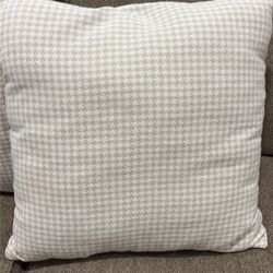 Herringbone Throw pillows