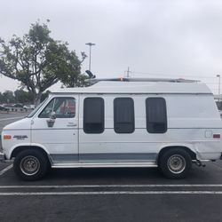 1990 Chevrolet G-Series Van