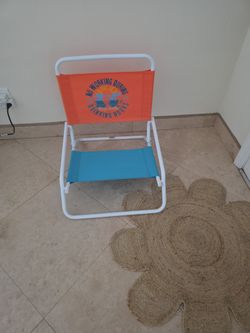 NEW BEACH CHAIR