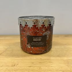 Vampire Blood Bath & Body Works Skull Lid 3-Wick Candle Halloween 2024 NEW