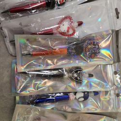 CUSTOM PENS