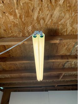 4FT Fluorescent Shop Light Fixture - Plug In