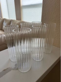 Pack of 6 Ribbed Vases