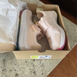 Brand New Girls Size 6 Pink Shoes