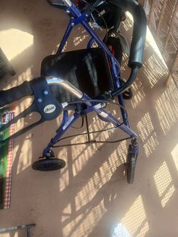 Drive Medical Rollator Walker with Seat