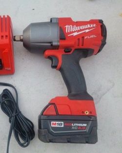 Milwaukee M18 fuel 1/2 drive heavy duty drill $280