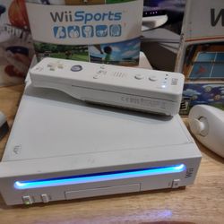 NINTENDO Wii BUNDLE