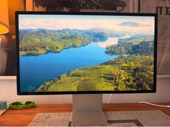 Apple Studio Display