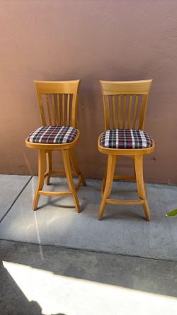 Barstool