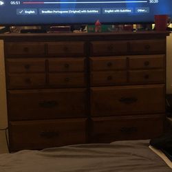 Two Nightstands And Dresser And Queen Bed Frame 400$