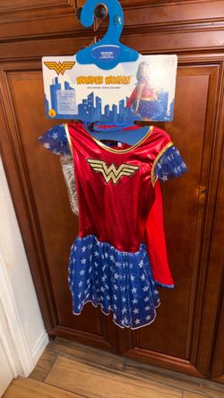 Wonder, woman   child. Girls   Halloween costume      Size 5-7.   New.