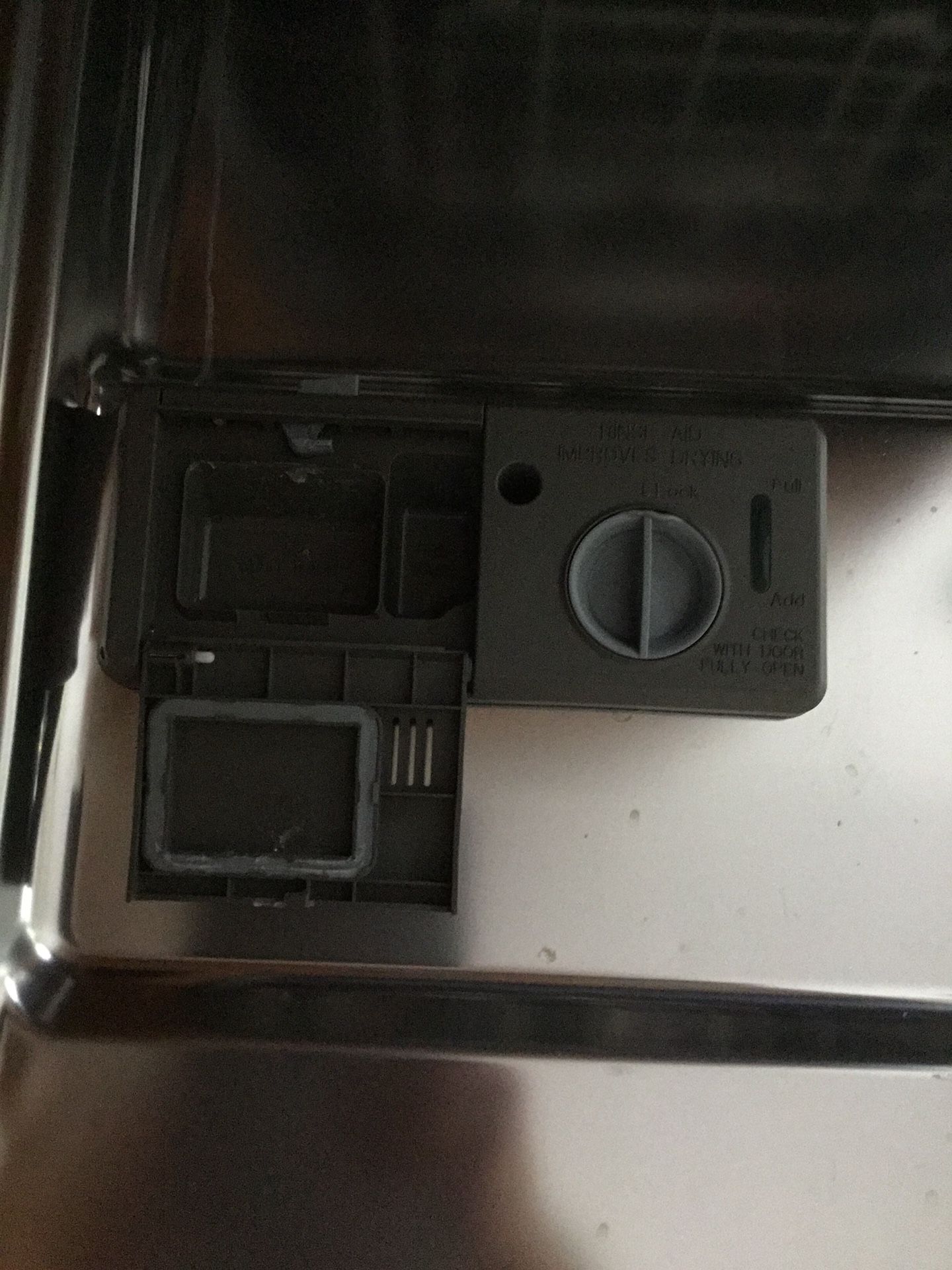 Maytag Dishwasher, Model #W10438345