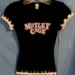 RARE  Motley Crue  2005 Tour Baby Doll Tee Vintage NEVER WORN!