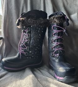 Lands' End Kids' Black and Purple Starry Boots