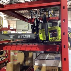 18 in. 38cc 2-Cycle Gas Chainsaw with Heavy Duty Case