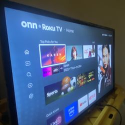 ONN roku 32” LED TV