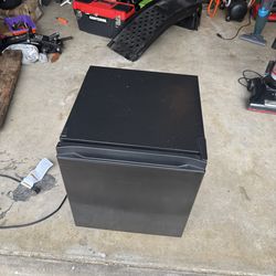 Small Refrigerator