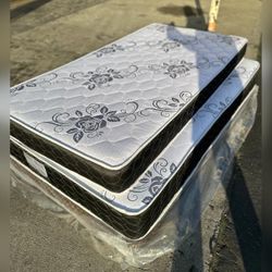 Twin size mattress/Colchon
