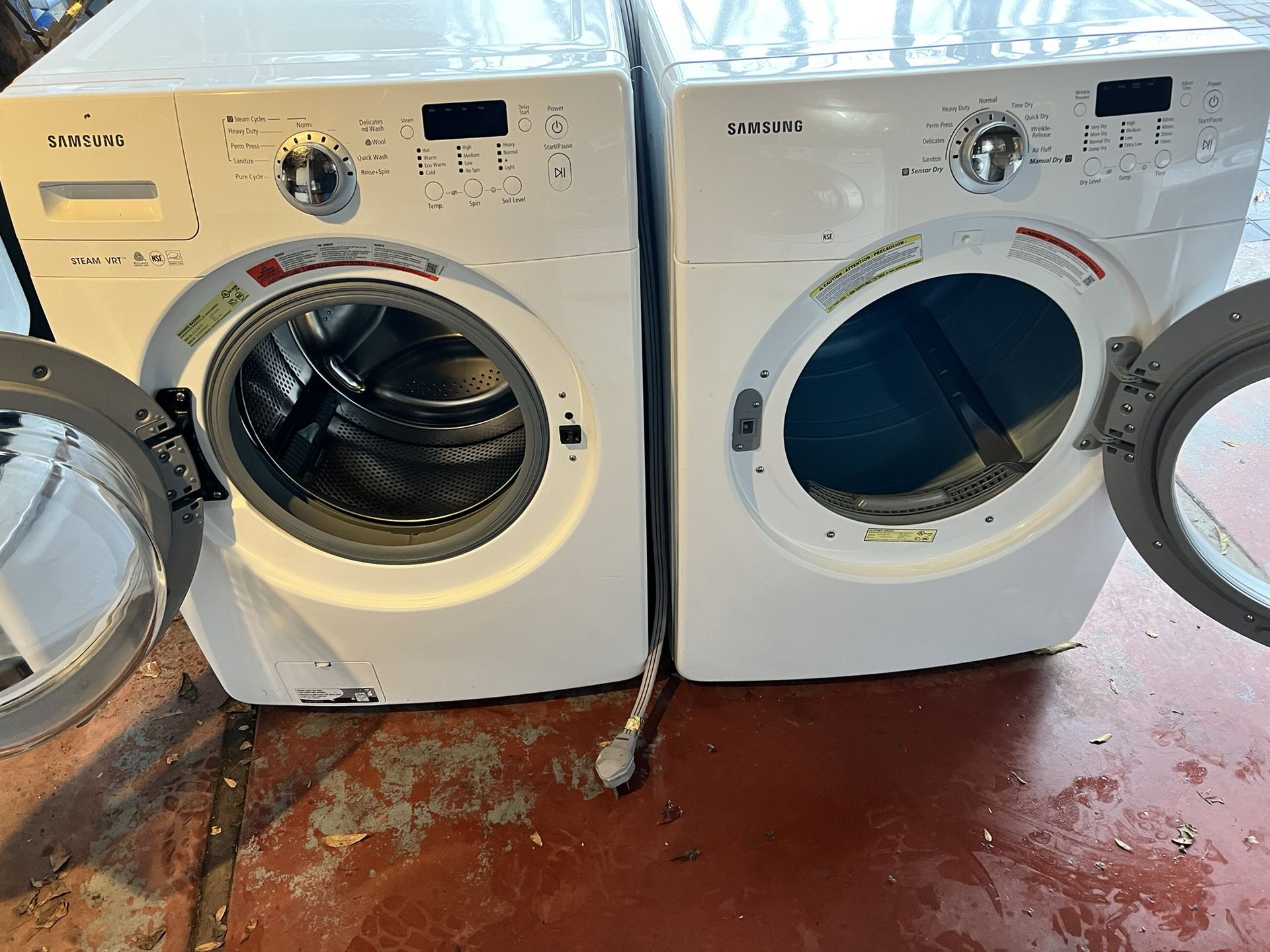Sansung Set Of Washer And Dryer