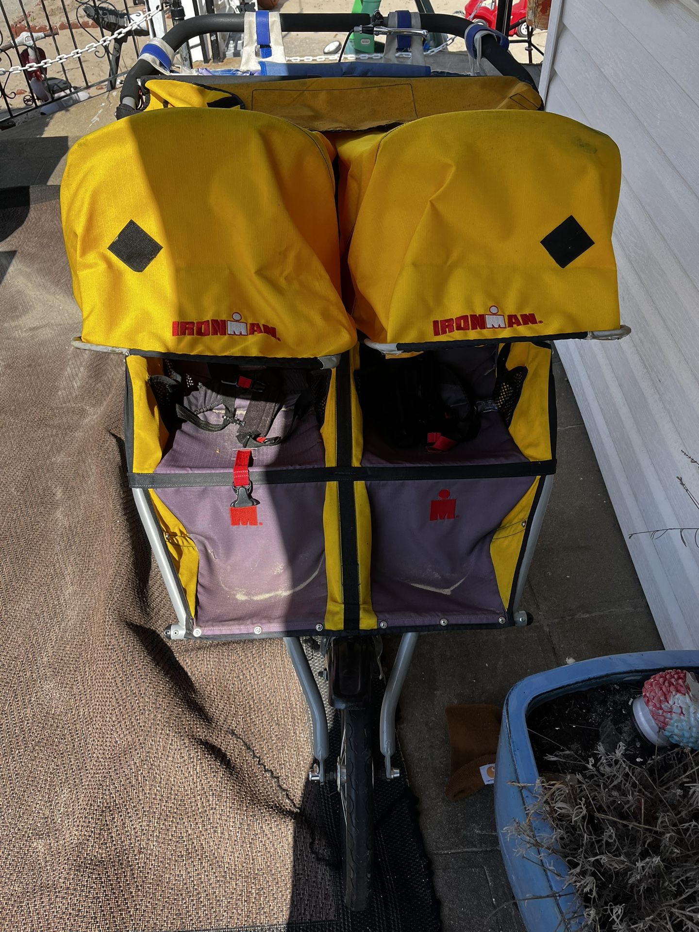 Bob Double Stroller